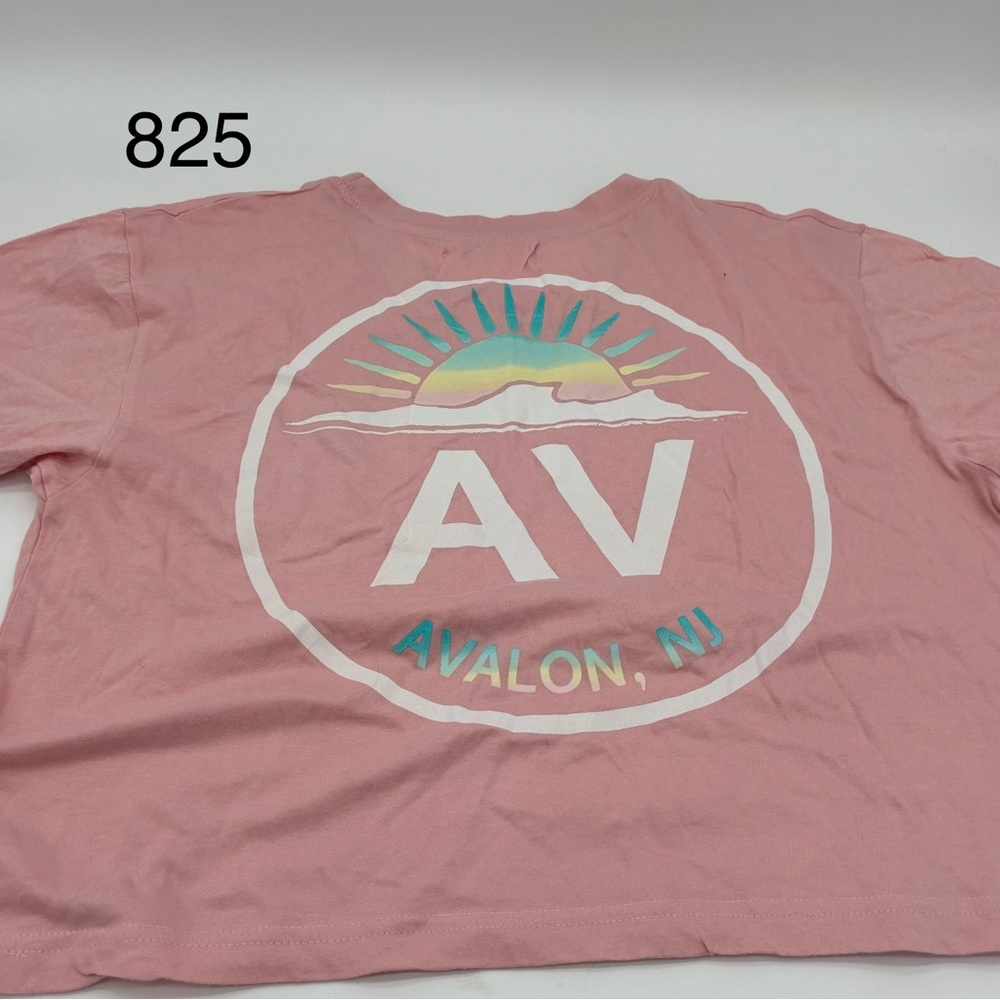 Ocean drive AVALON tshirt sz medium‎ women’s